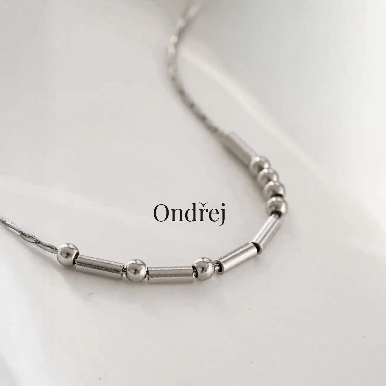 Náhrdelník s Morseovou abecedou, personalizovaný, 18k zlato